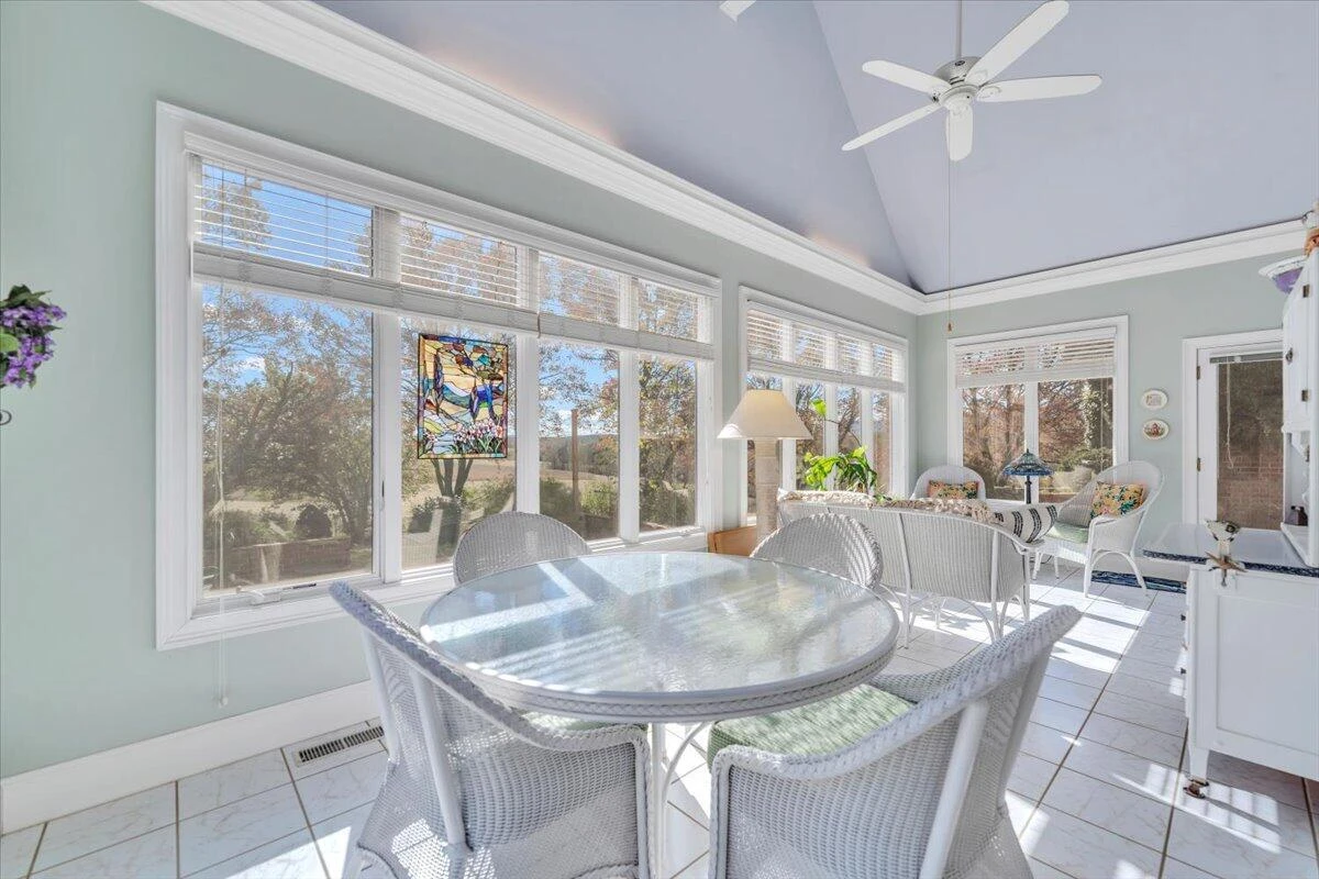 715 Rockland RD - Photo 36