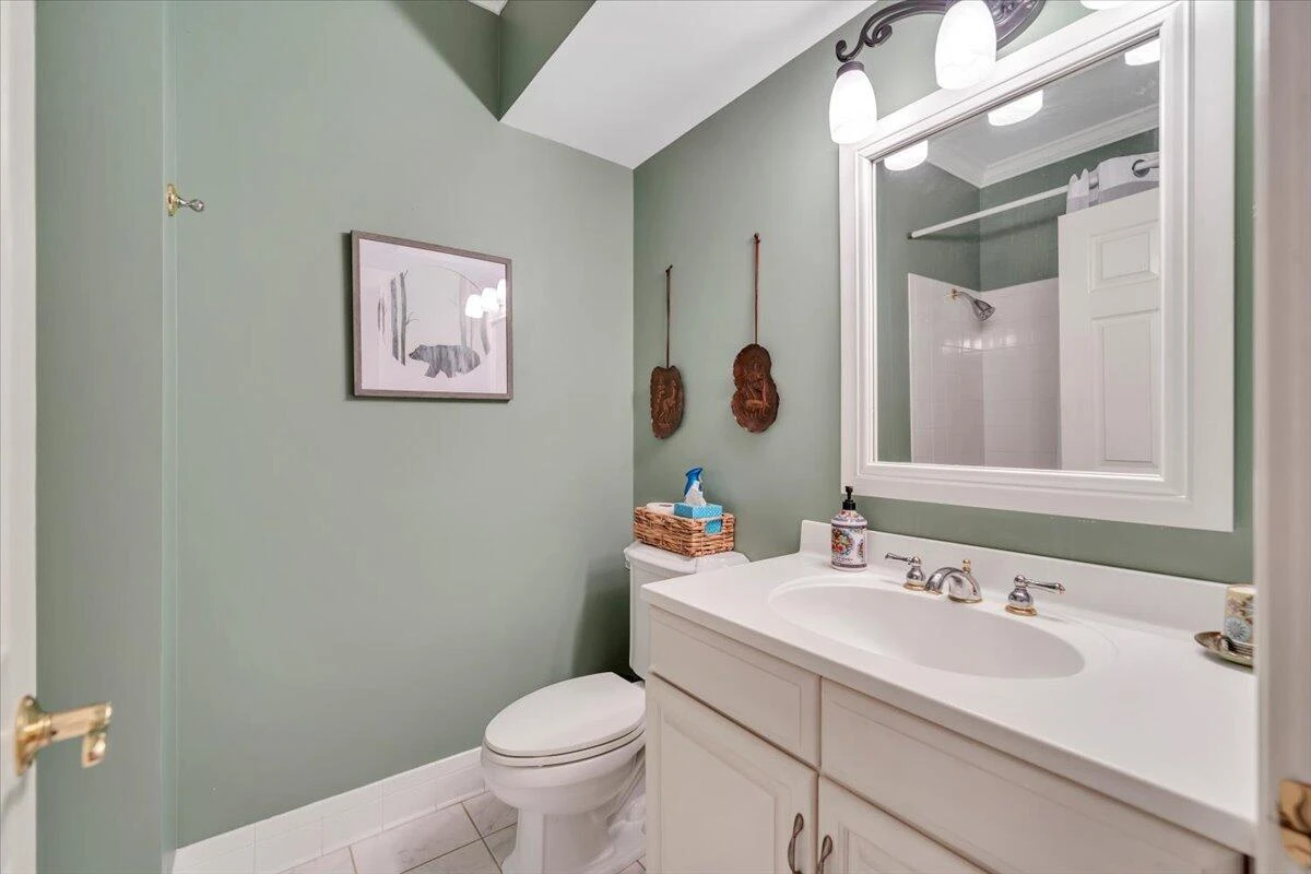 715 Rockland RD - Photo 50