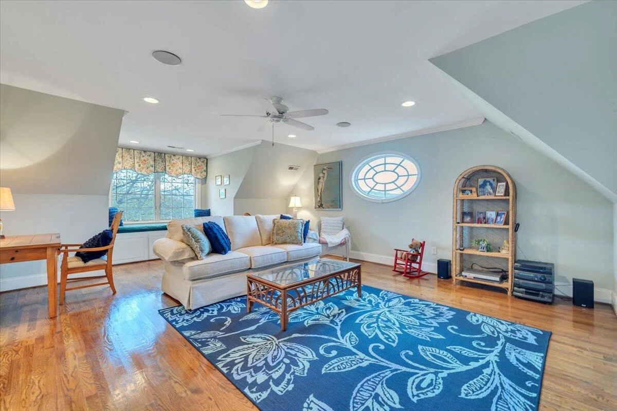 715 Rockland RD - Photo 53