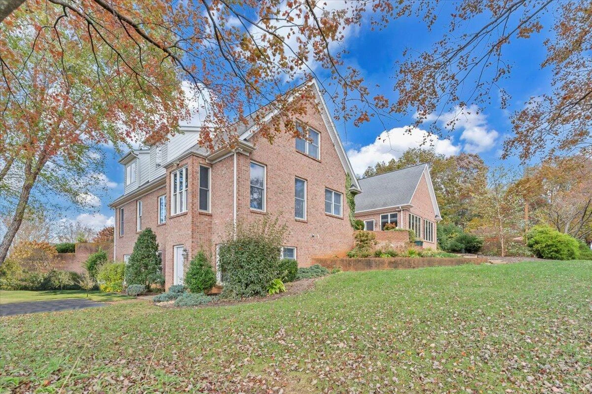 715 Rockland RD - Photo 79
