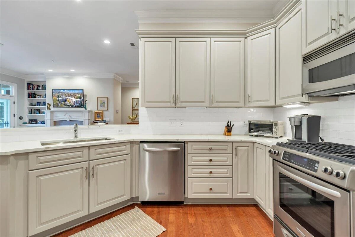 2125 Yellow Mountain RD SE #107 - Photo 11