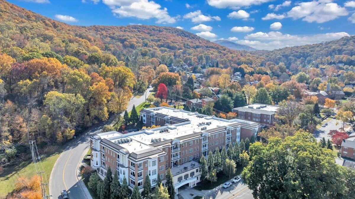 2125 Yellow Mountain RD SE #107 - Photo 47
