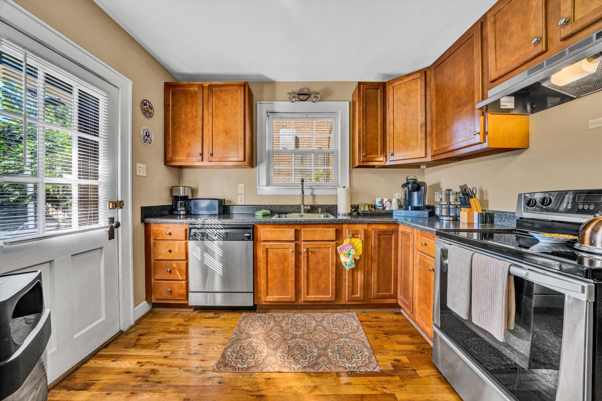 2907 HUNTINGTON BLVD NW - Photo 16