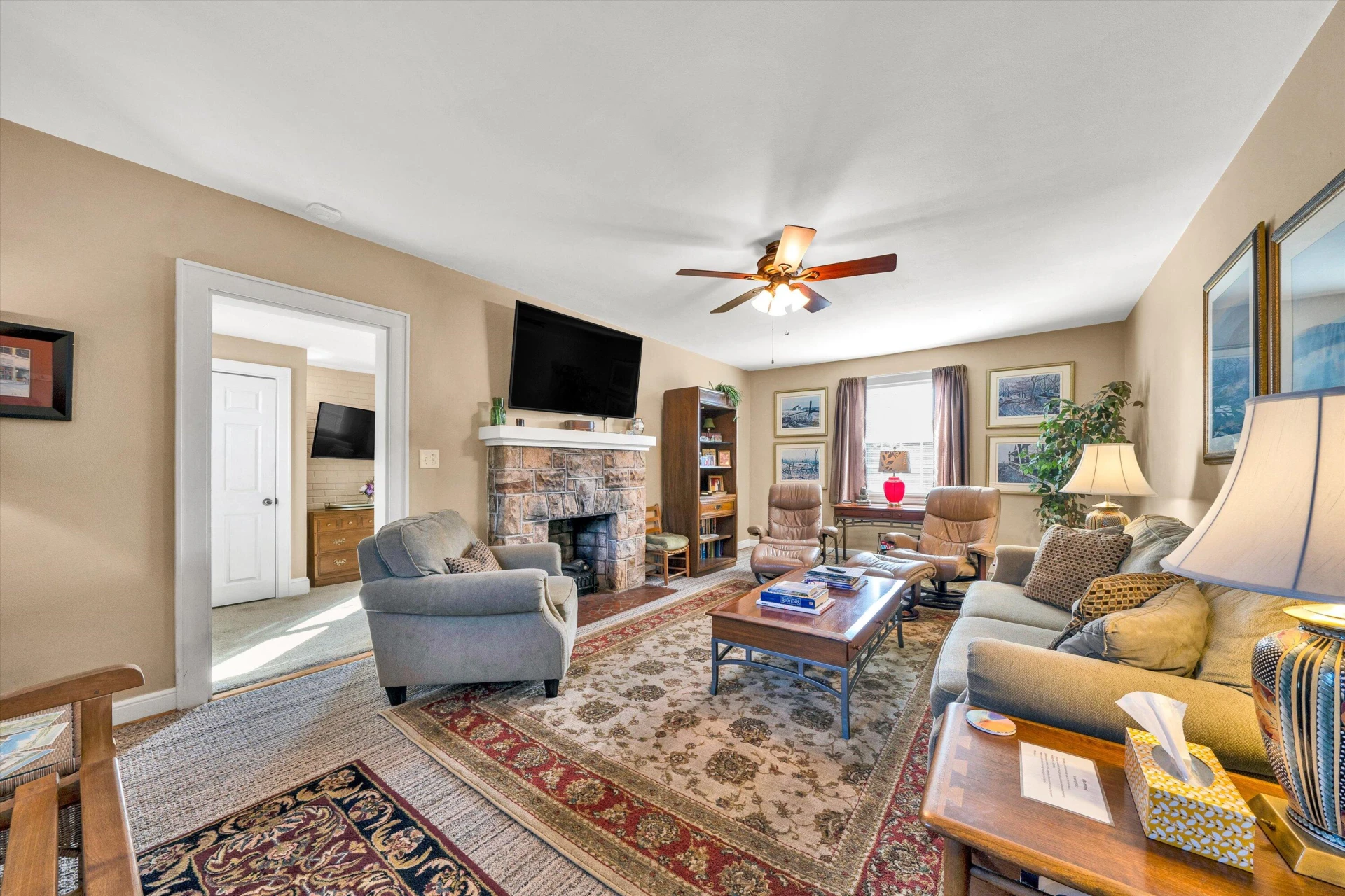 2907 HUNTINGTON BLVD NW - Photo 6