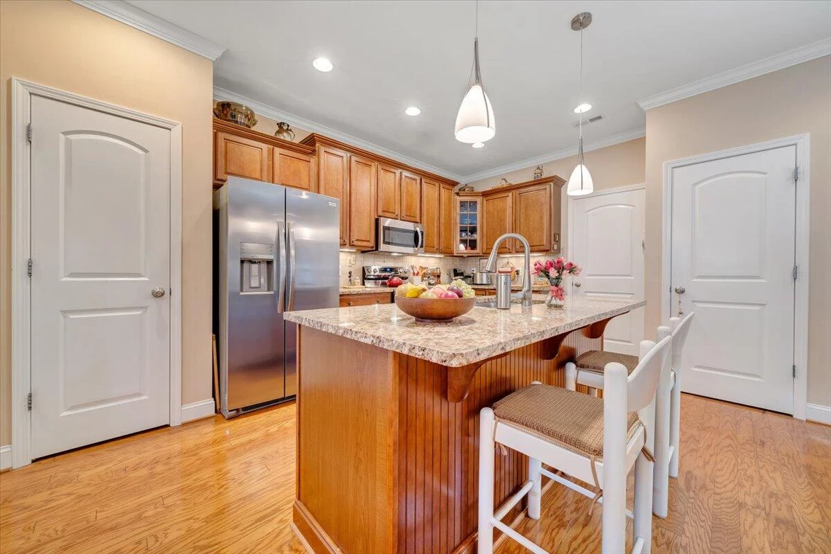 421 DEER RUN CIR - Photo 11