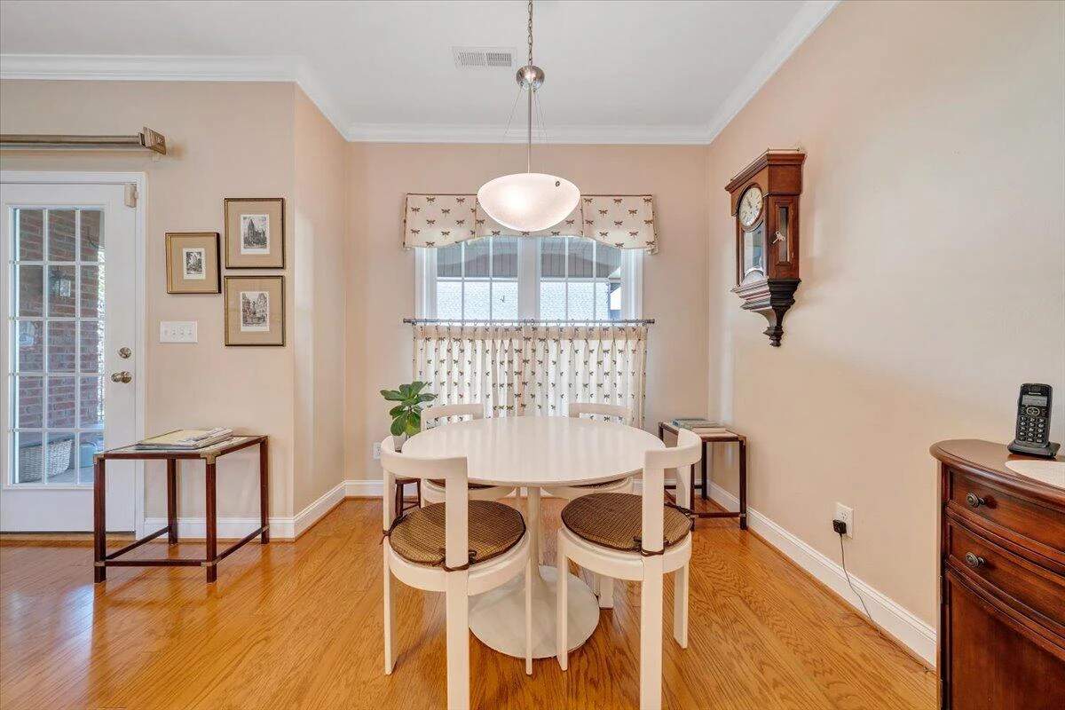 421 DEER RUN CIR - Photo 17