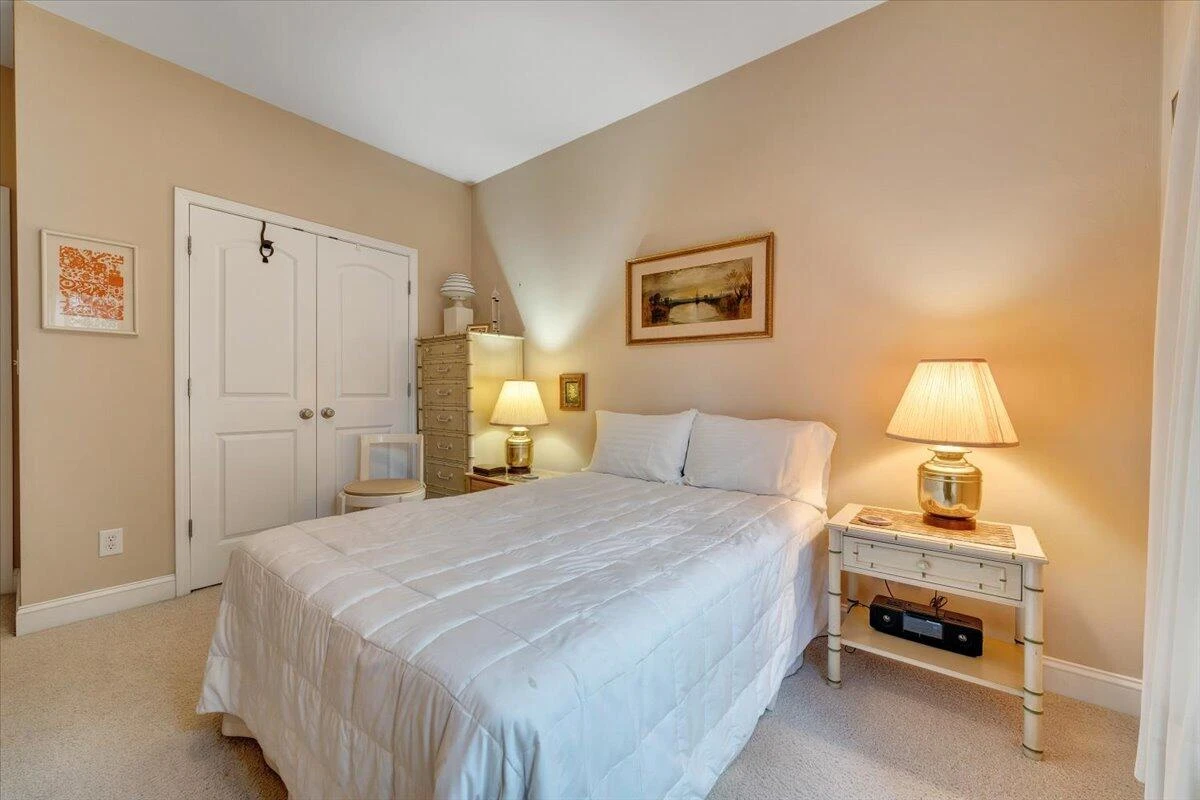 421 DEER RUN CIR - Photo 26