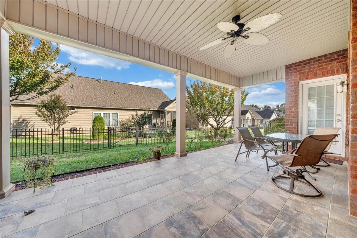 421 DEER RUN CIR - Photo 32