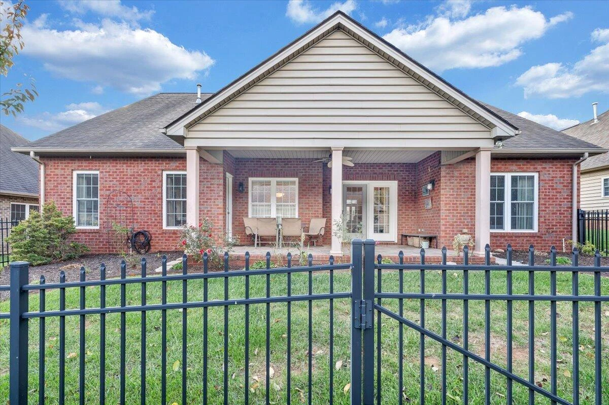 421 DEER RUN CIR - Photo 33