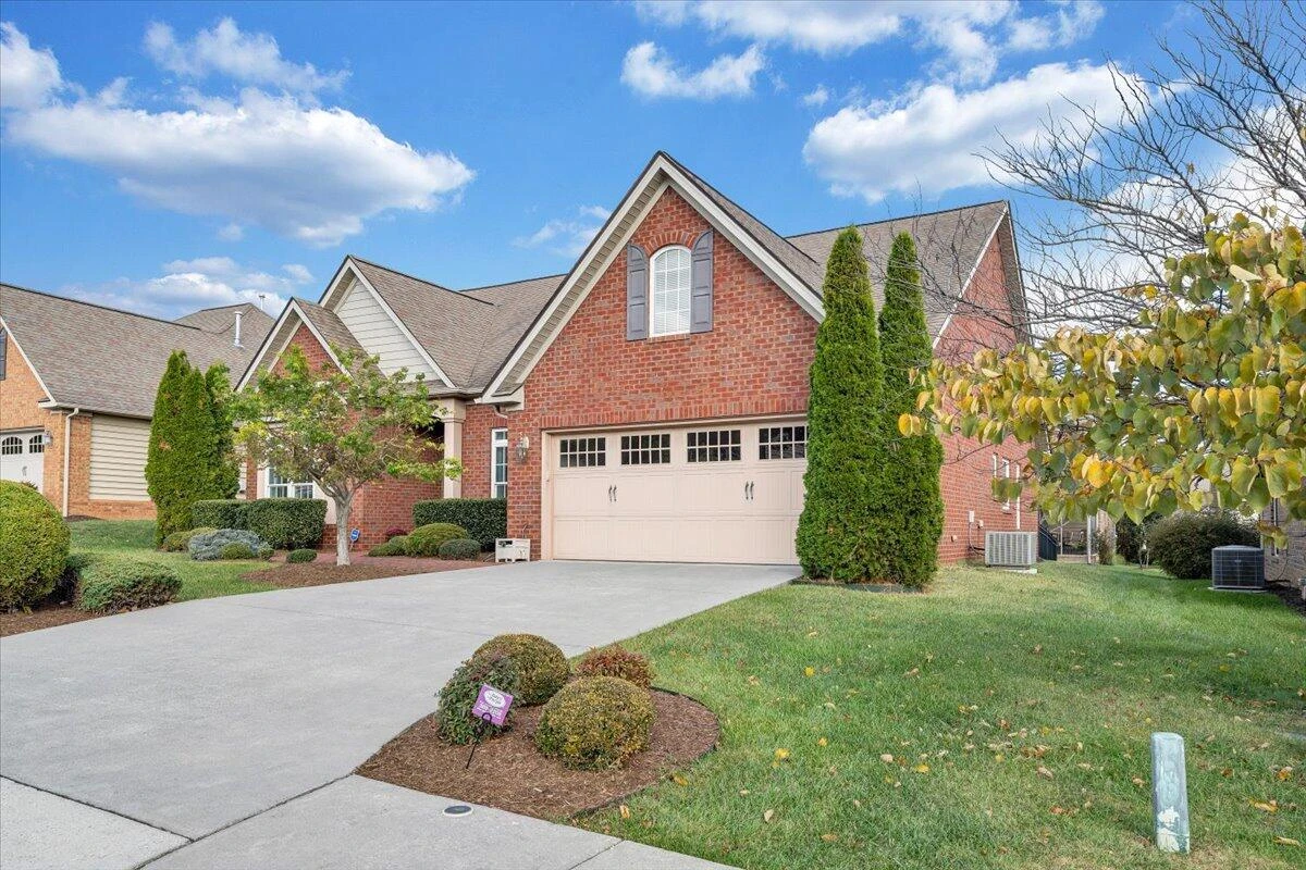 421 DEER RUN CIR - Photo 41