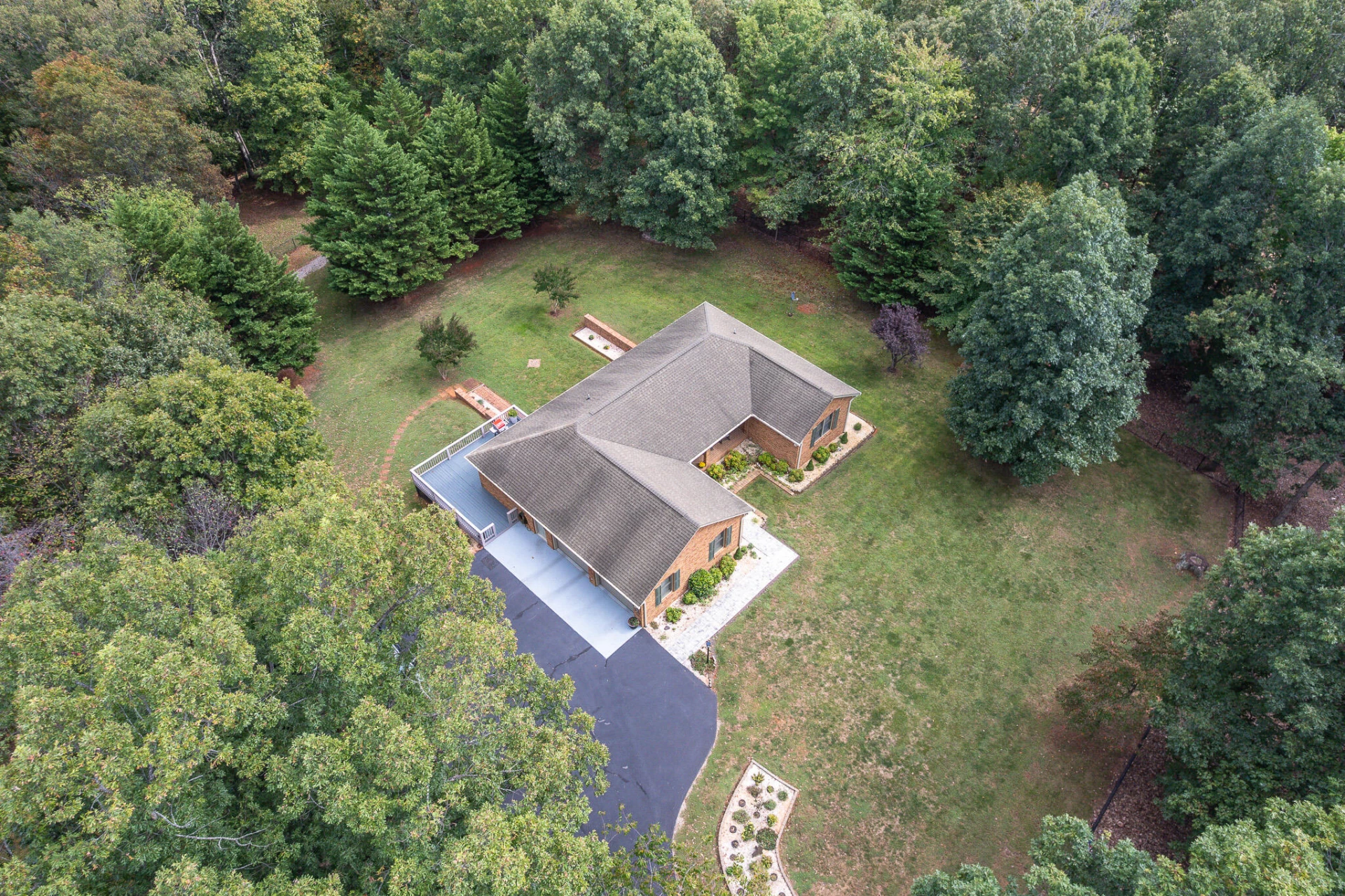 2120 Five Forks RD - Photo 6
