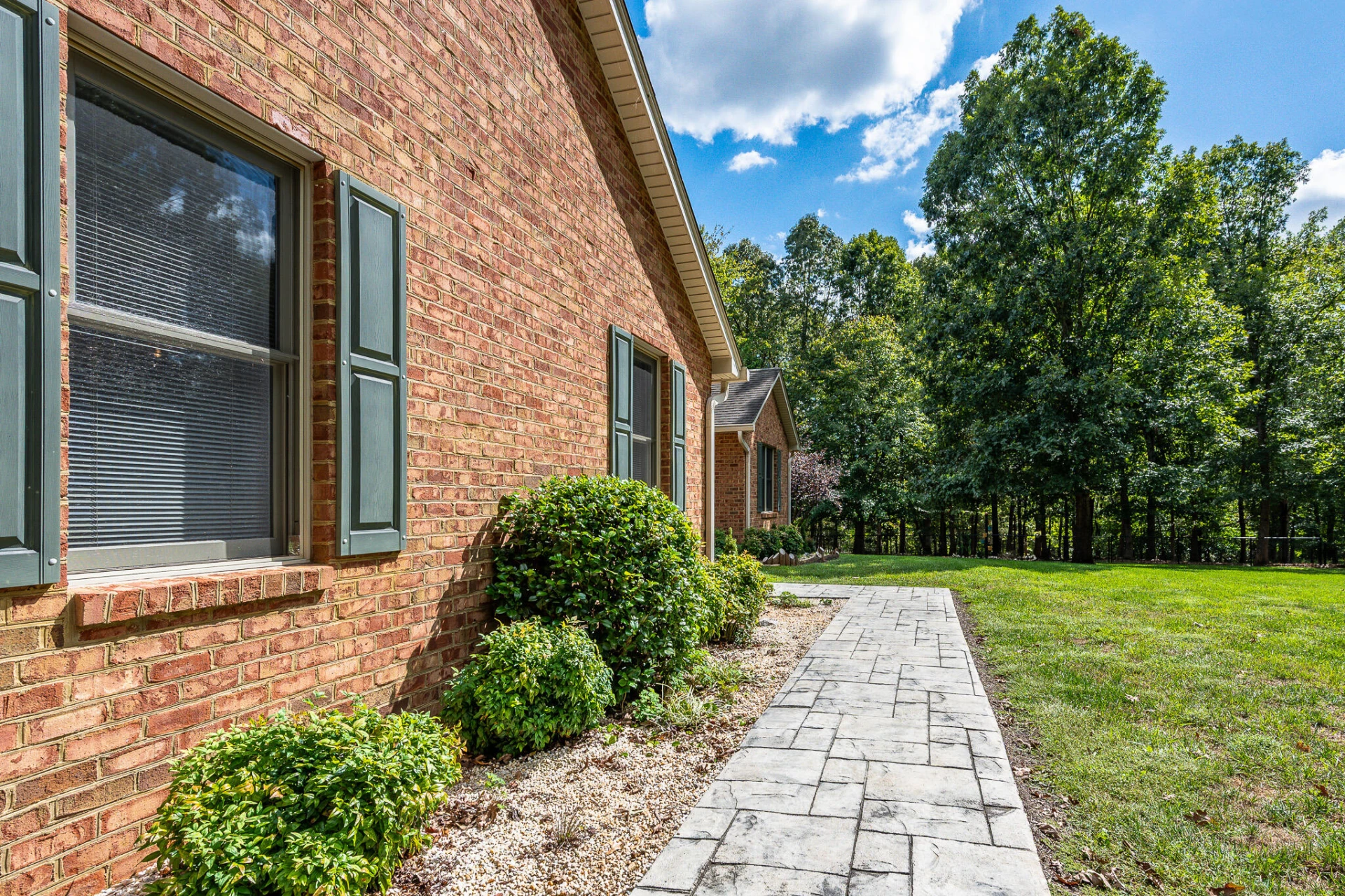 2120 Five Forks RD - Photo 7