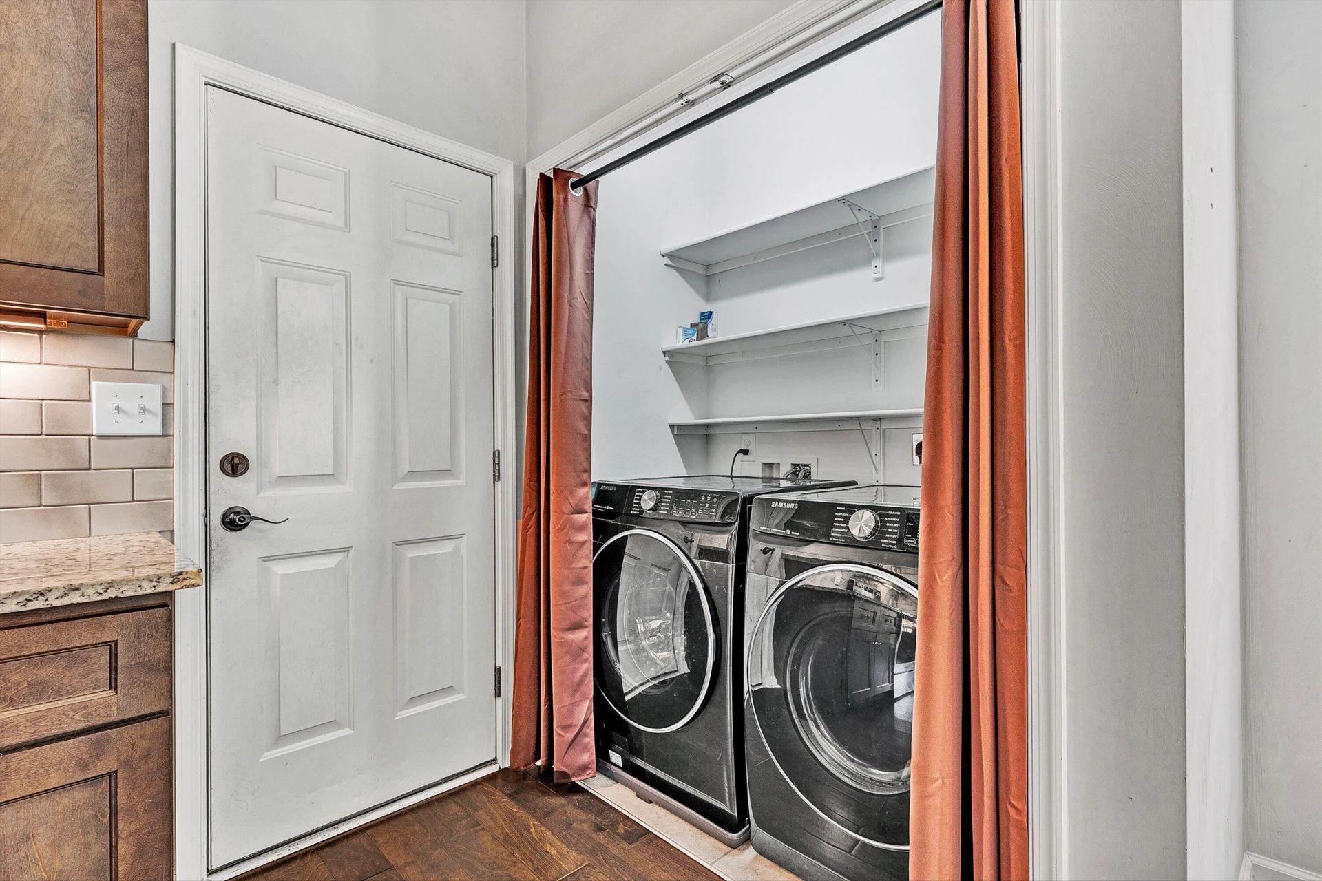 1404 Commonwealth DR - Photo 16
