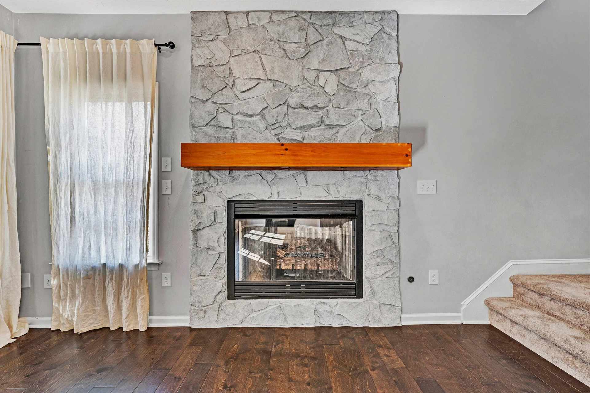 1404 Commonwealth DR - Photo 21