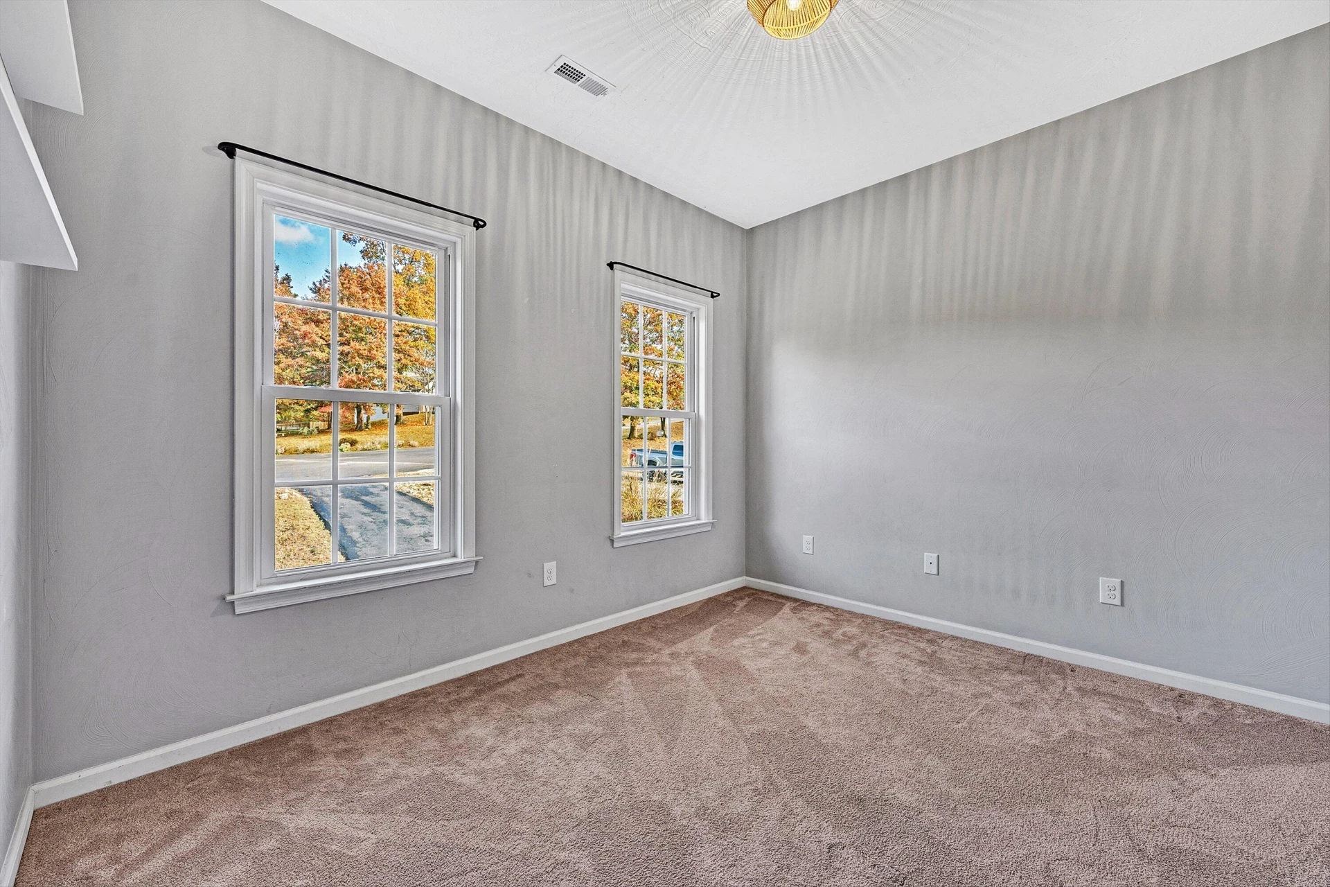 1404 Commonwealth DR - Photo 38