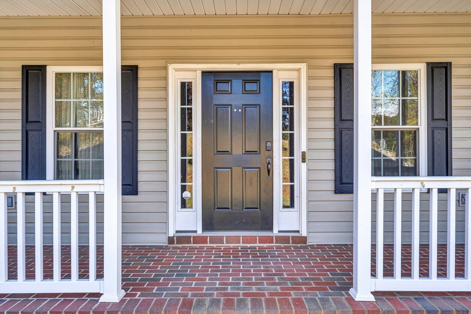 1404 Commonwealth DR - Photo 4
