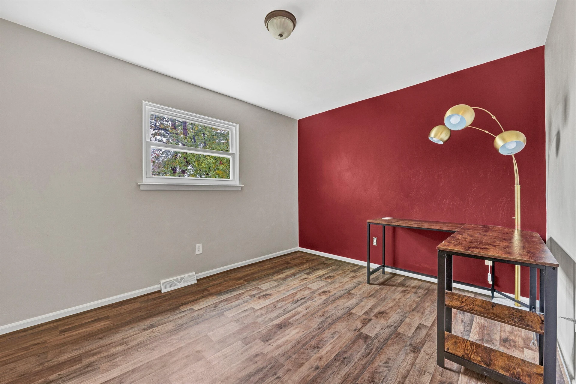 143 LENOX CIR - Photo 19