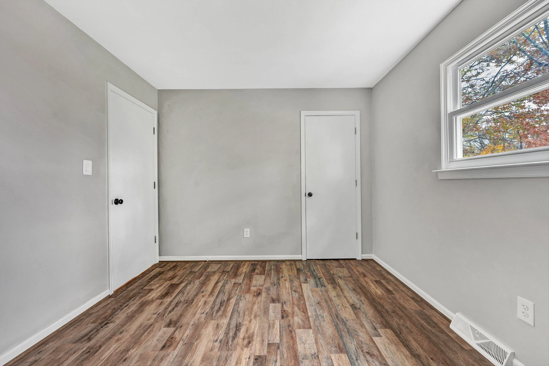 143 LENOX CIR - Photo 20