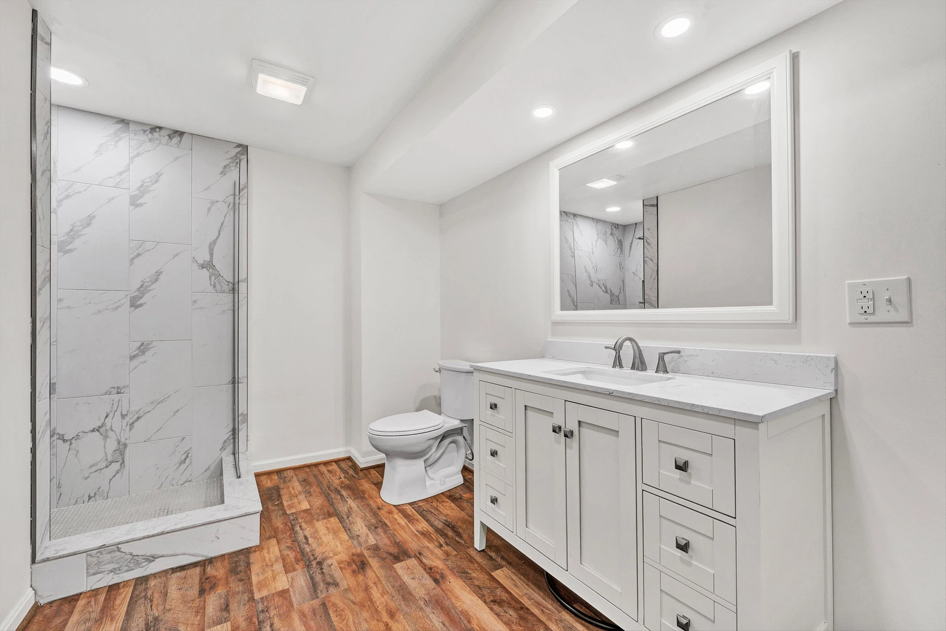 143 LENOX CIR - Photo 29