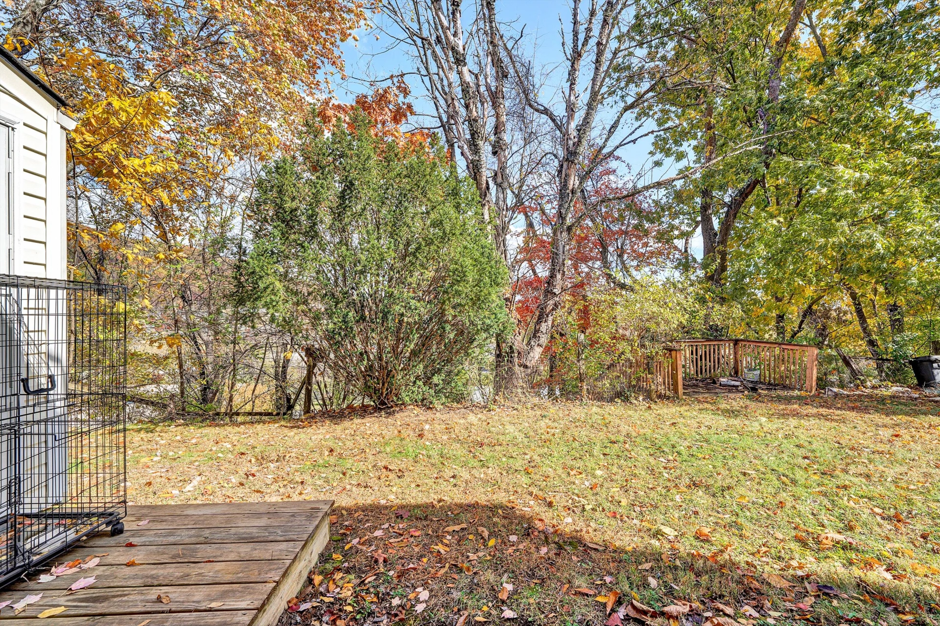 143 LENOX CIR - Photo 38