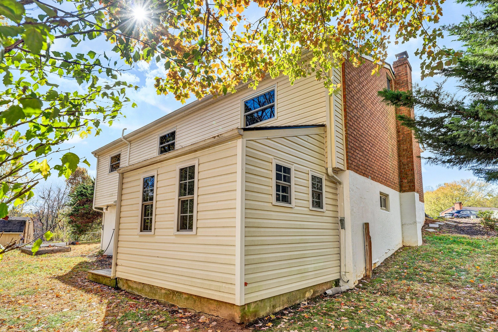 143 LENOX CIR - Photo 45