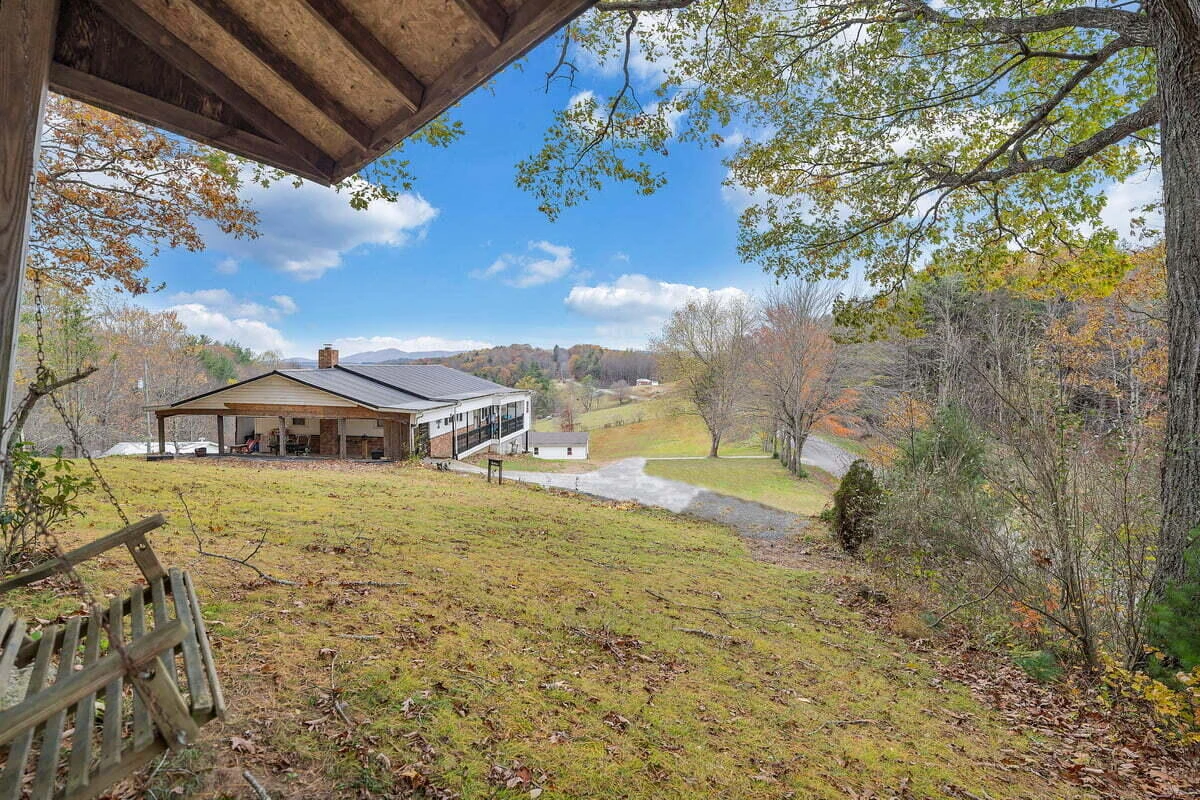 446 Macks Mountain RD NW - Photo 4