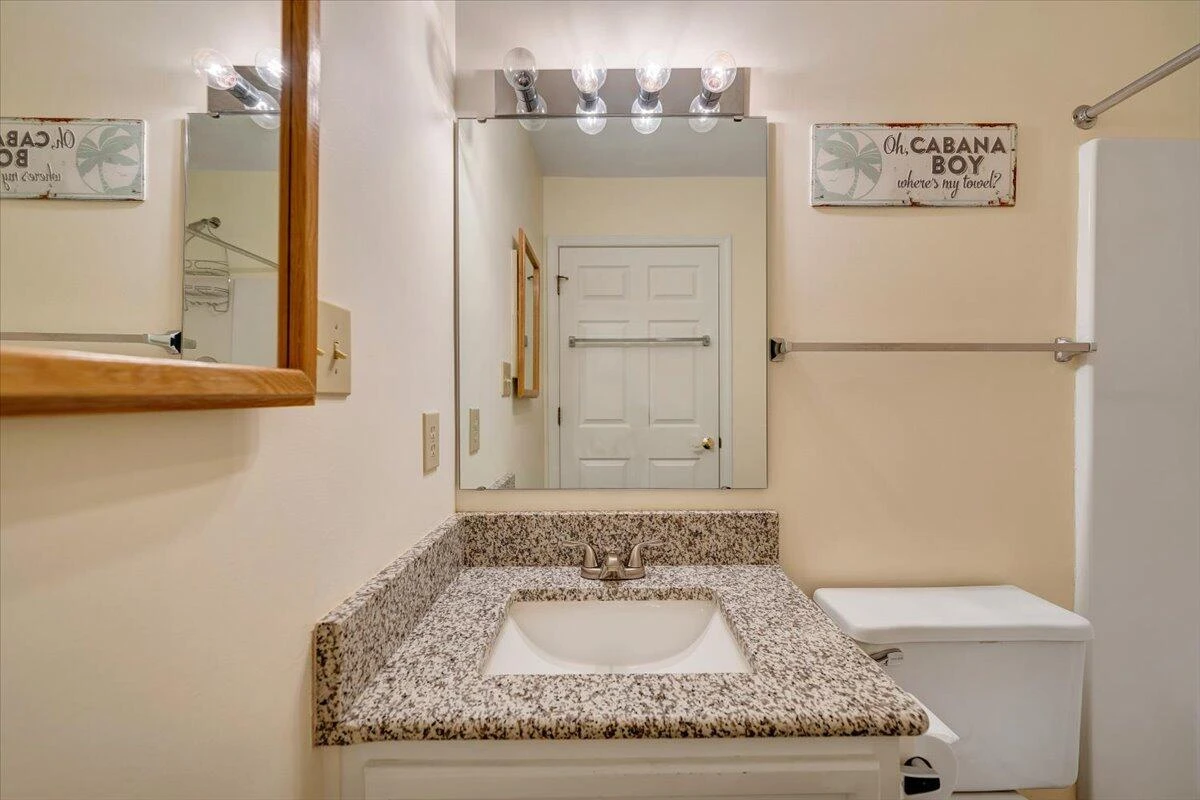 2231 Broadway AVE SW #C - Photo 20
