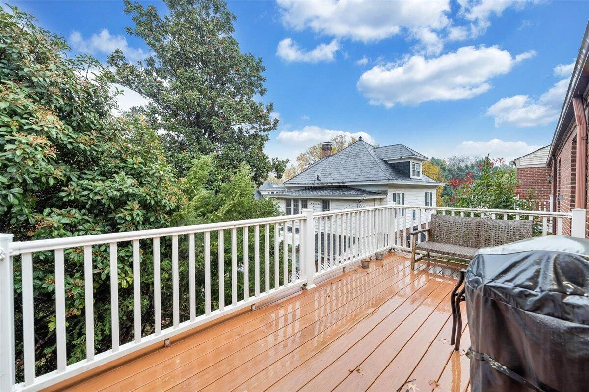2231 Broadway AVE SW #C - Photo 31