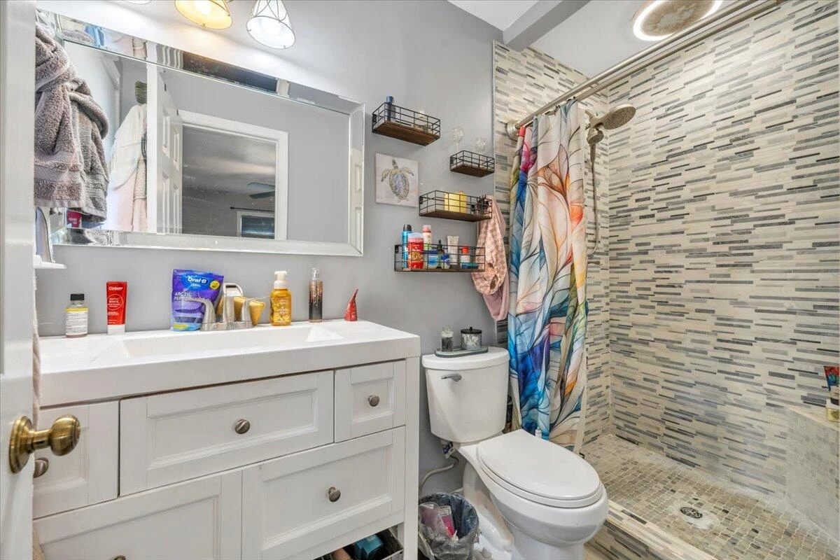 3234 Woodview RD - Photo 19