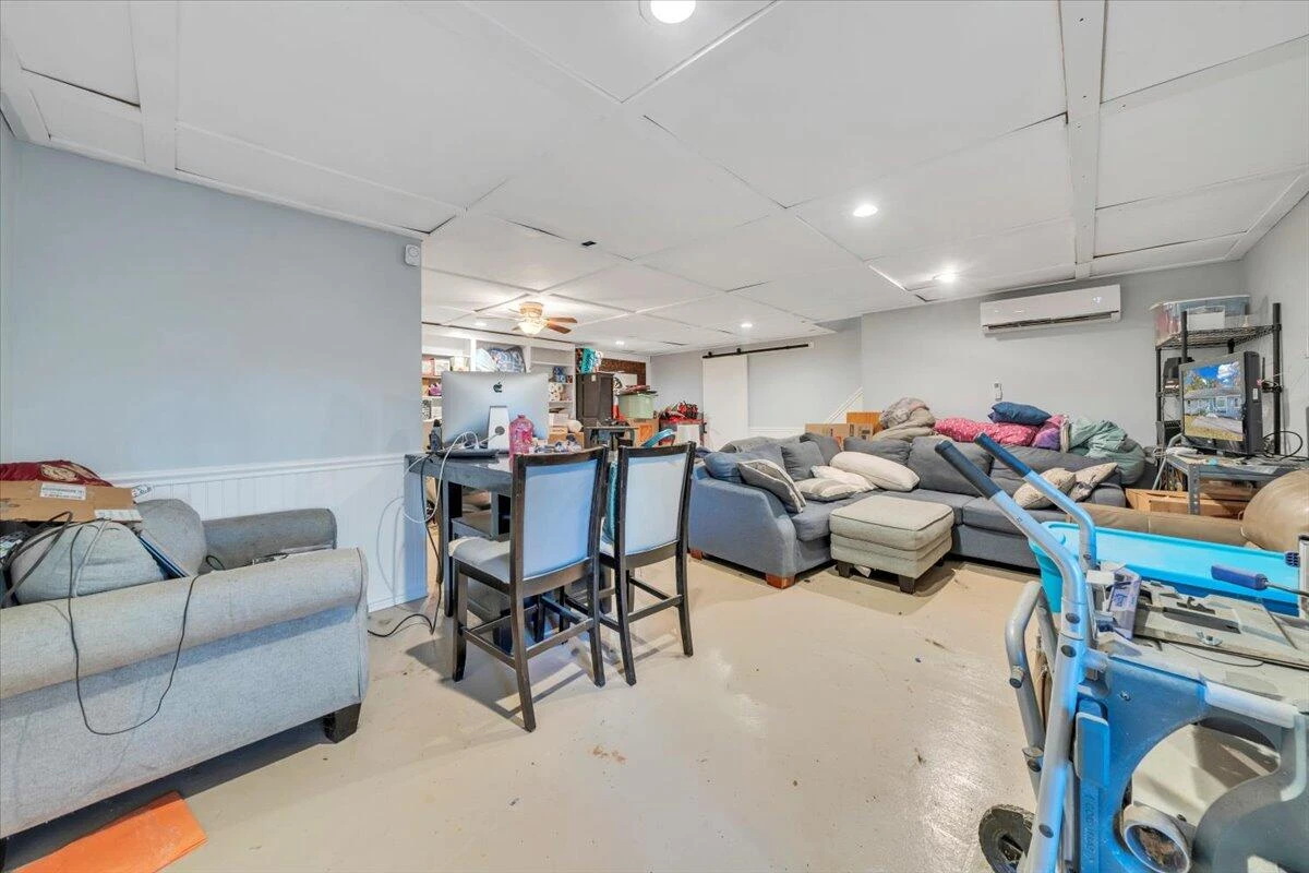 3234 Woodview RD - Photo 24