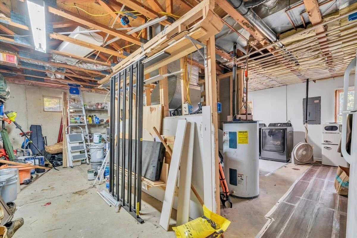 3234 Woodview RD - Photo 30