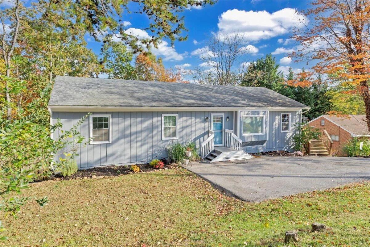 3234 Woodview RD - Photo 43