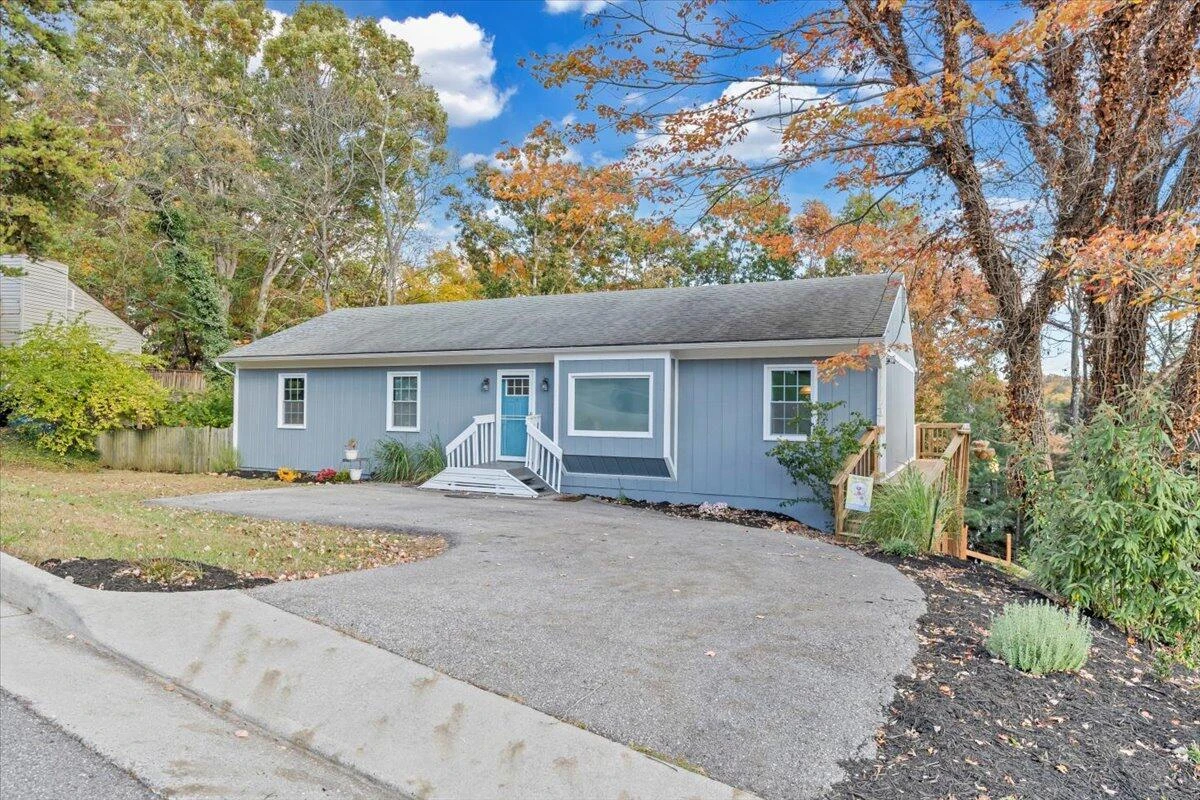 3234 Woodview RD - Photo 45