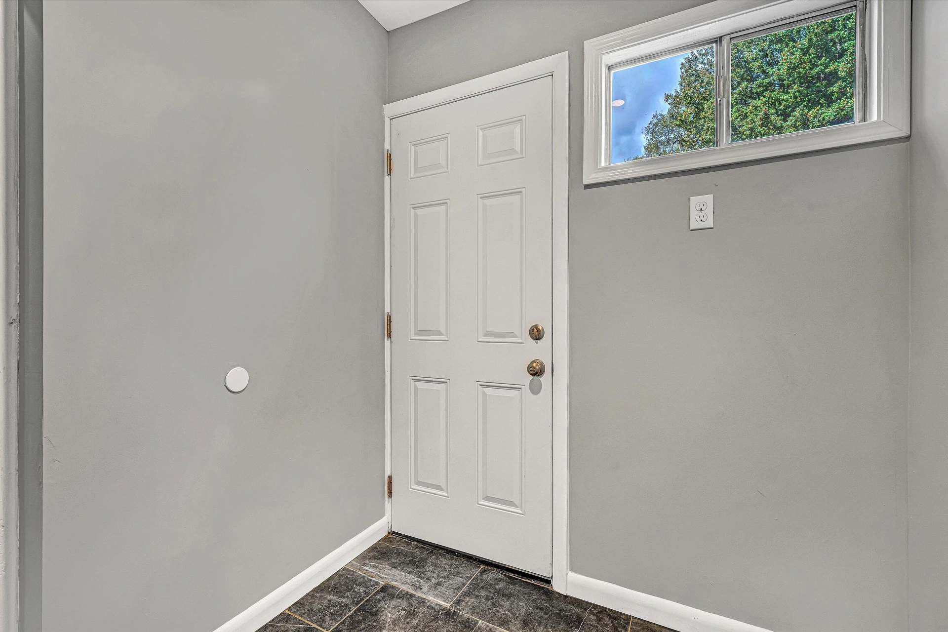 1725 Arlington RD SW - Photo 19
