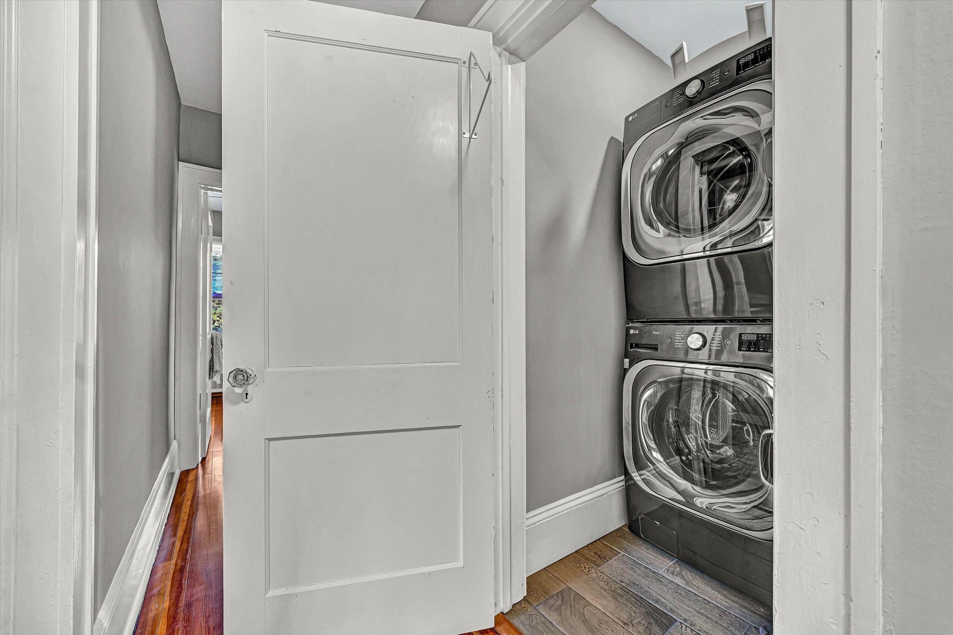 1725 Arlington RD SW - Photo 31