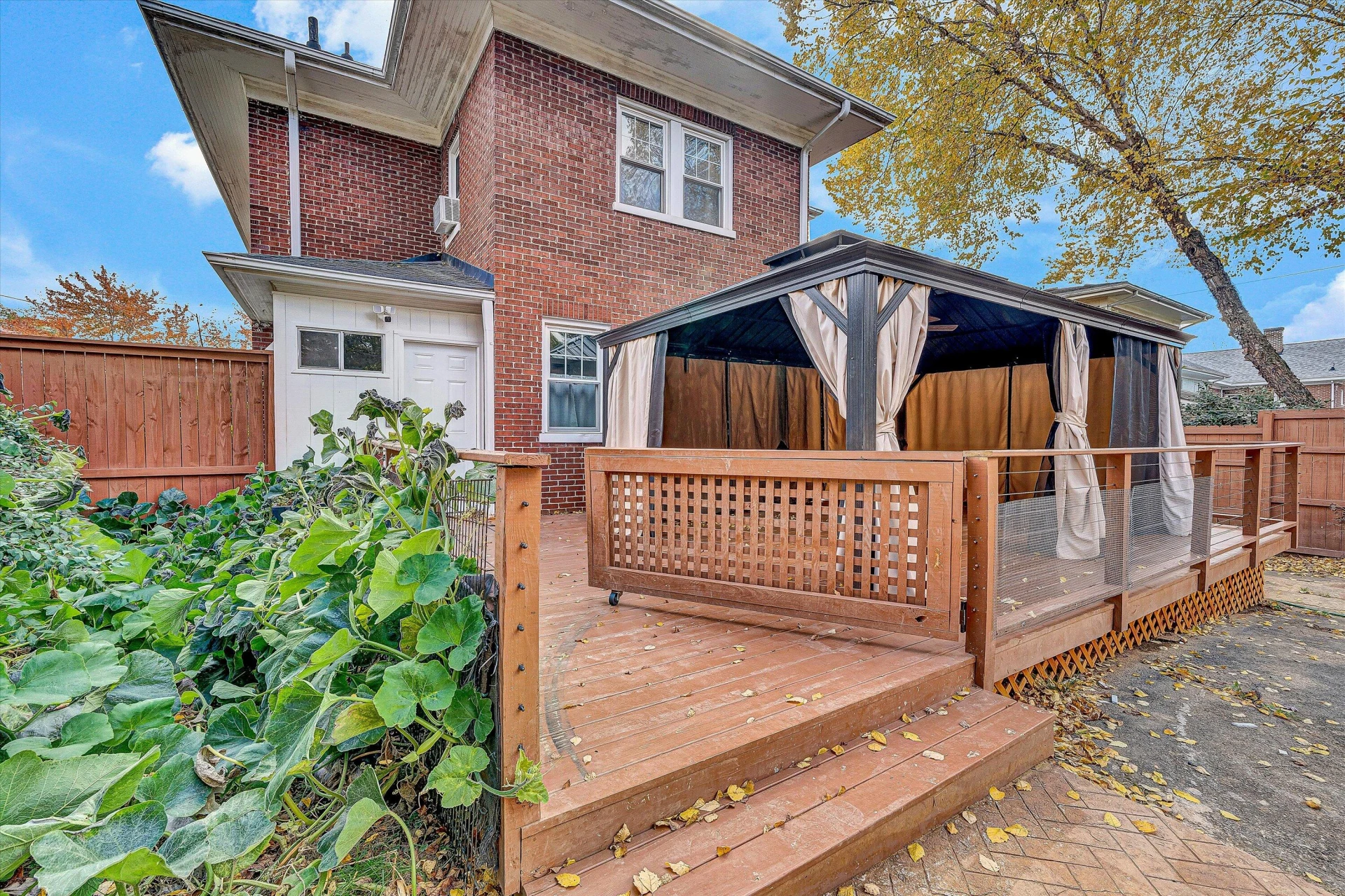 1725 Arlington RD SW - Photo 39