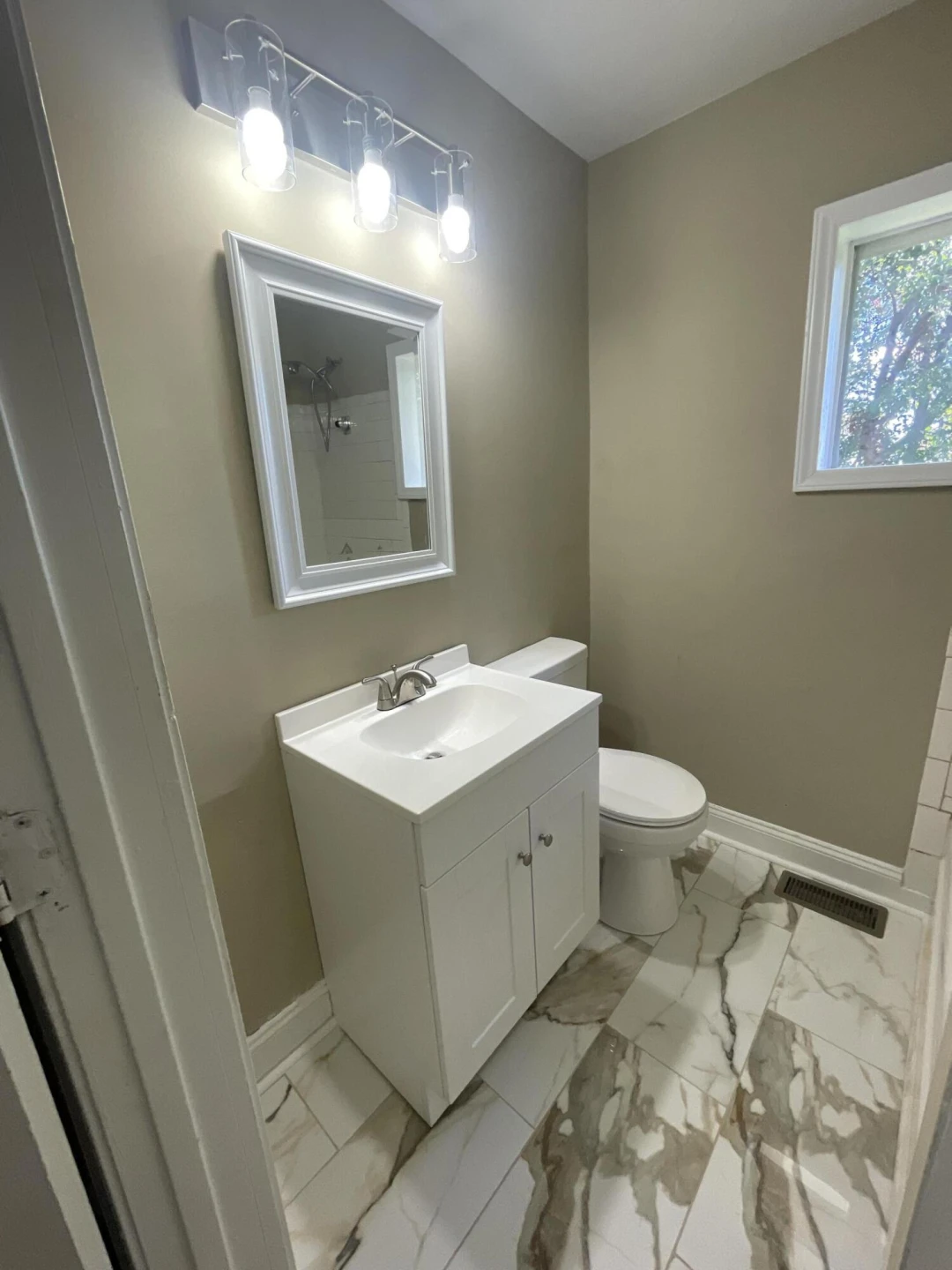 1503 23Rd ST NE - Photo 15