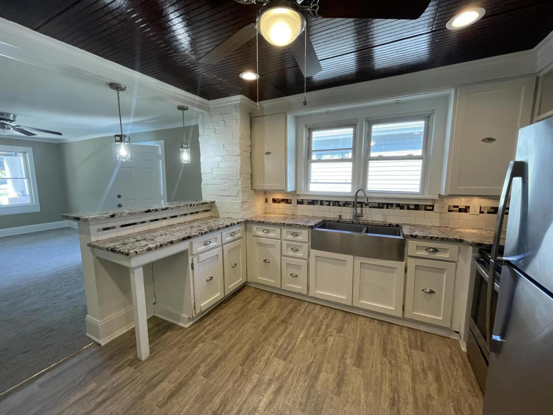 1503 23Rd ST NE - Photo 5