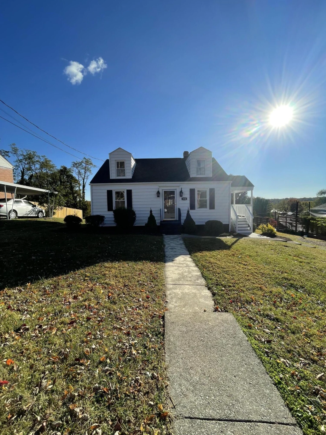 512 Parkdale DR - Photo 3