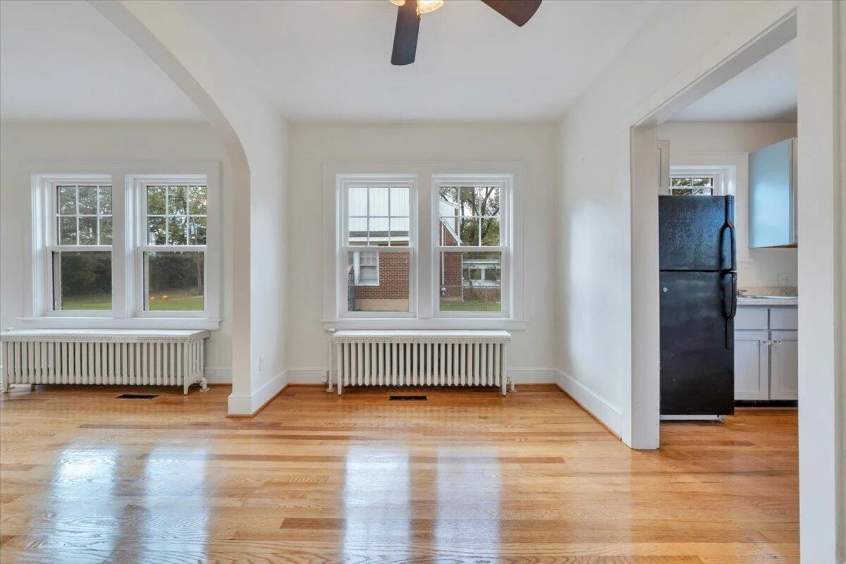 1043 Easton RD - Photo 14