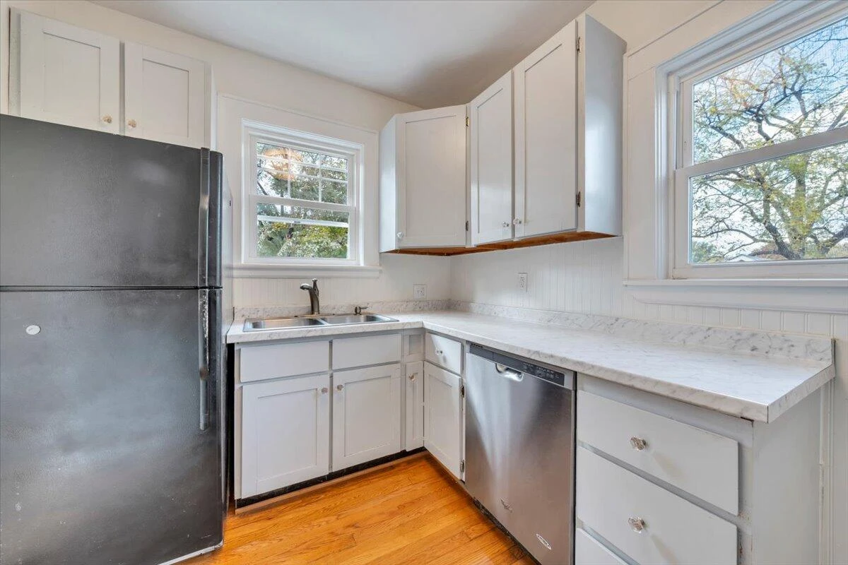 1043 Easton RD - Photo 16