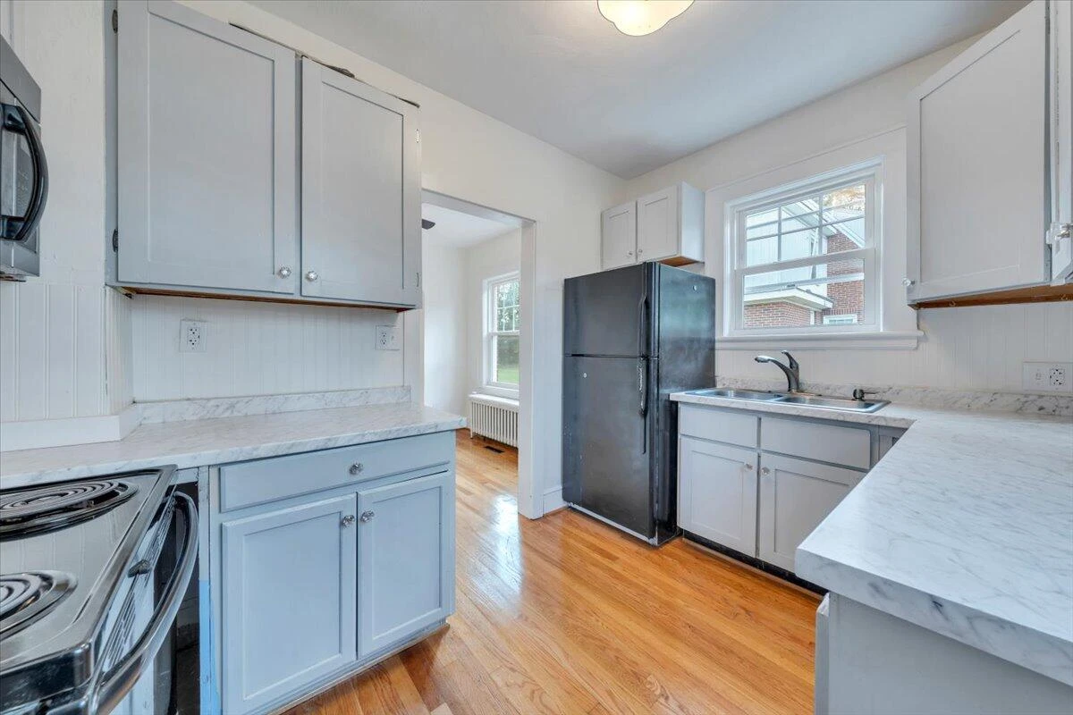 1043 Easton RD - Photo 17