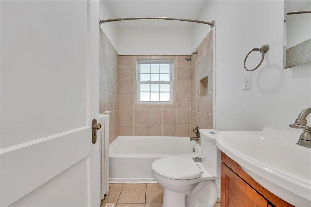 1043 Easton RD - Photo 23