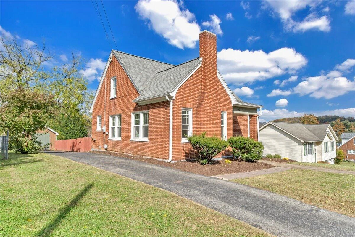 1043 Easton RD - Photo 46