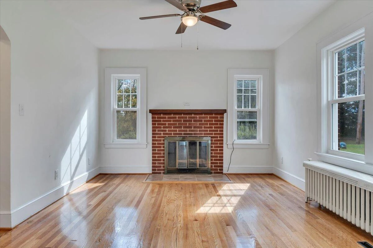 1043 Easton RD - Photo 10