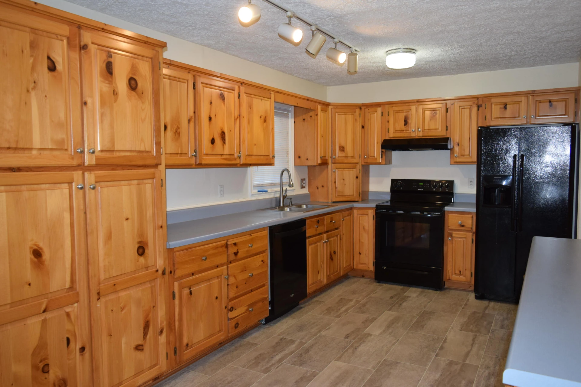 162 Ridgeview RD NW - Photo 13