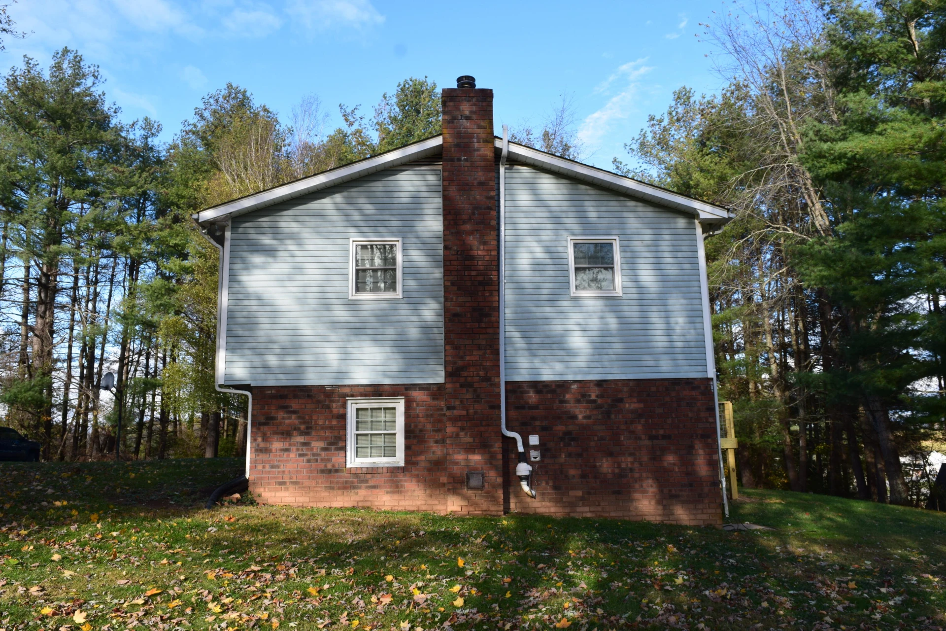 162 Ridgeview RD NW - Photo 3