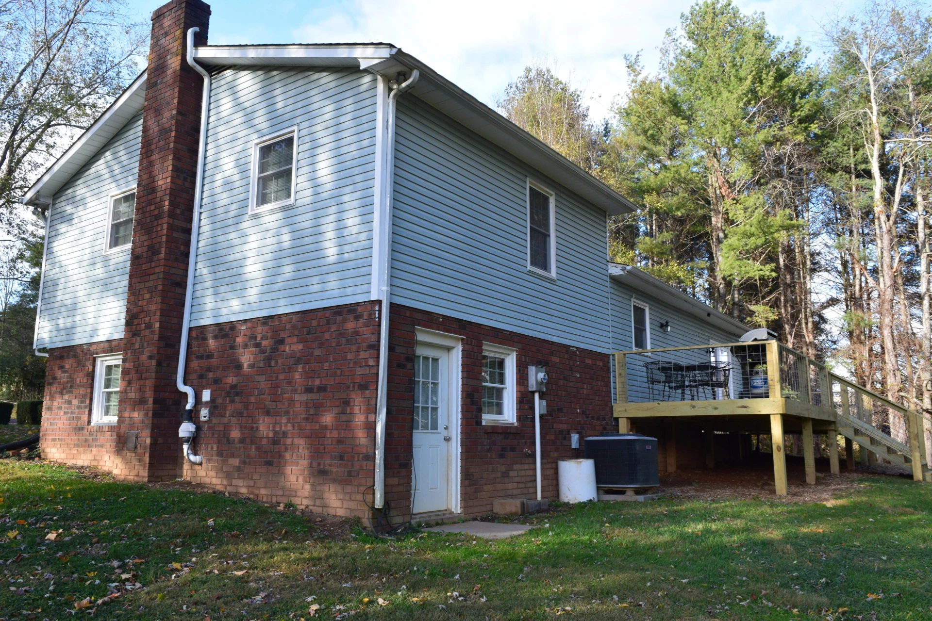 162 Ridgeview RD NW - Photo 4