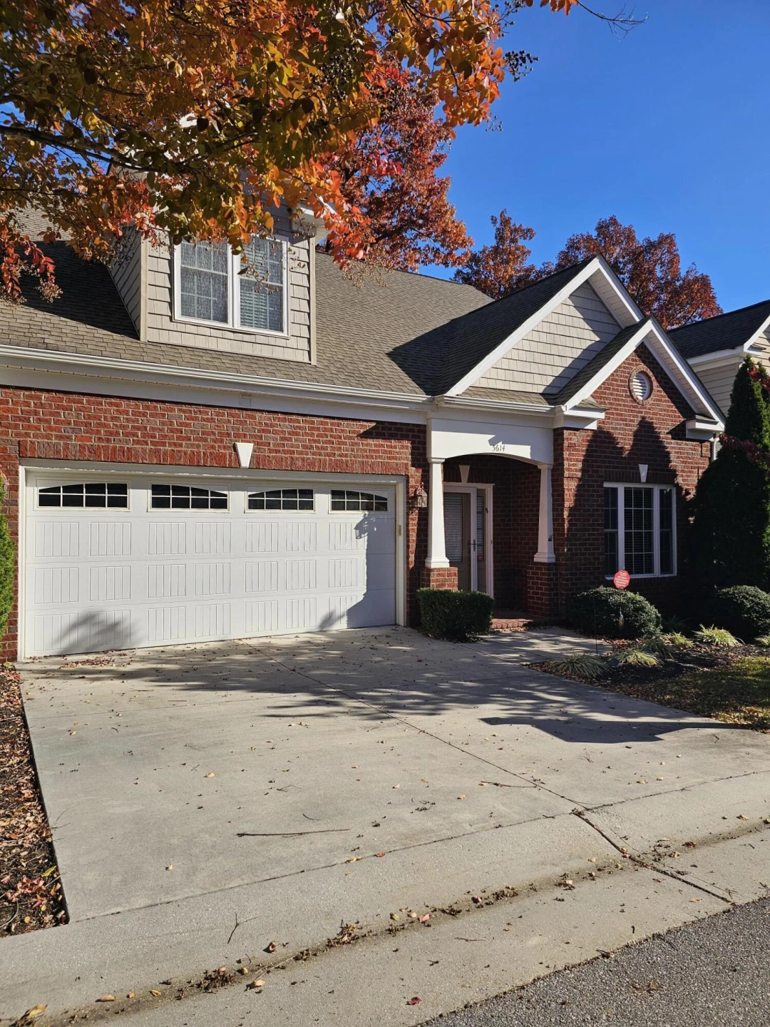 5614 Rockbridge CT - Photo 4