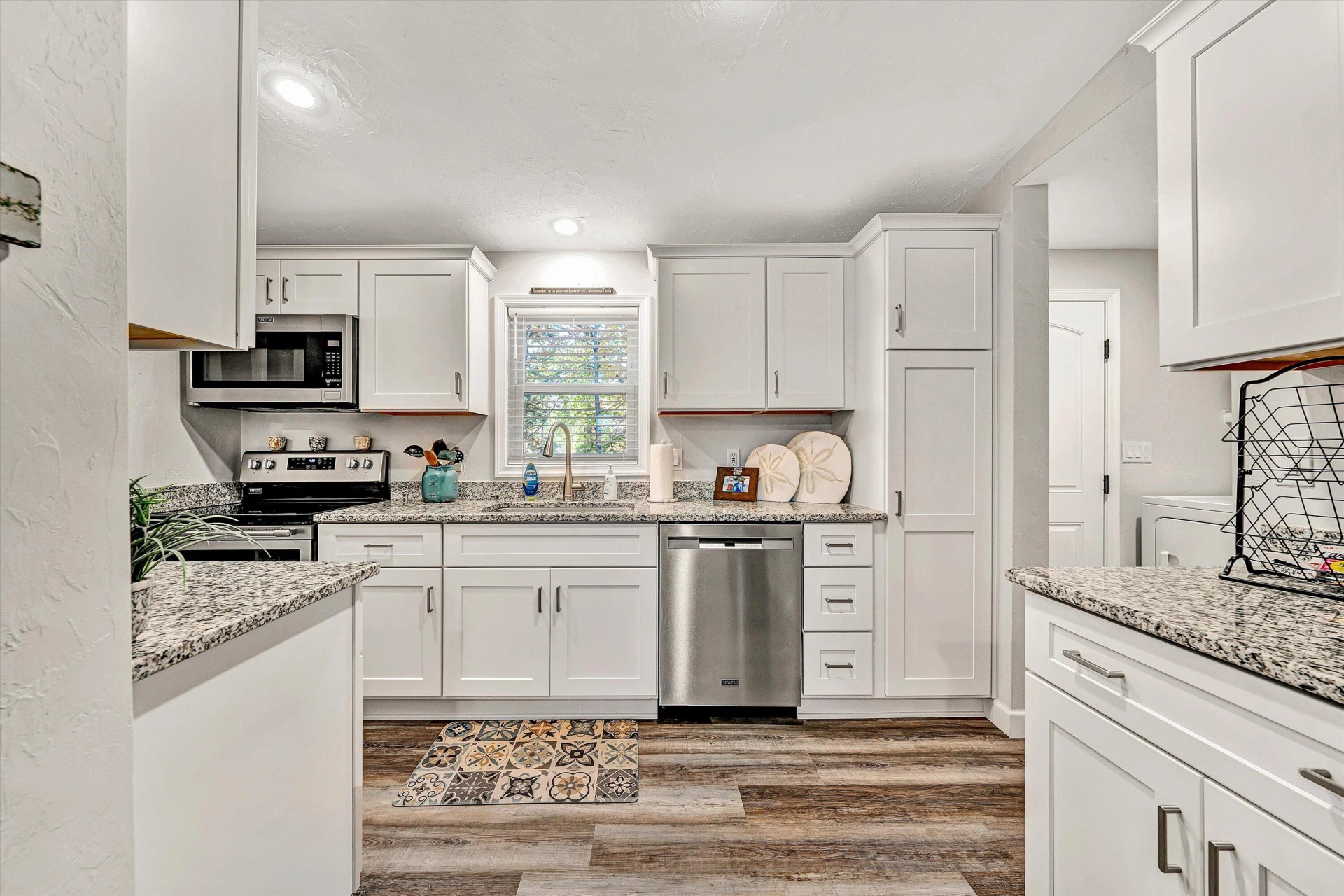 524 Fox Chase RD - Photo 4